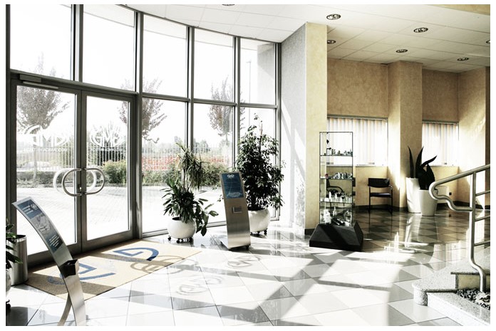 GMG SRL Hitech Officina Meccanica - Overview of the first production shed with CNC machinery